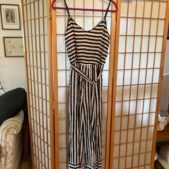 Lapis M Black & White Lightweight Flowy Tank Style Jumpsuit - Picture 2 of 3